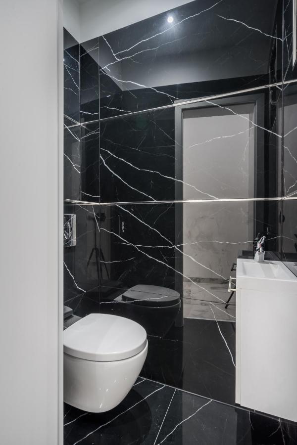 Kiraly 35 Luxury Apartment With Free Parking บูดาเปสต์ ภายนอก รูปภาพ