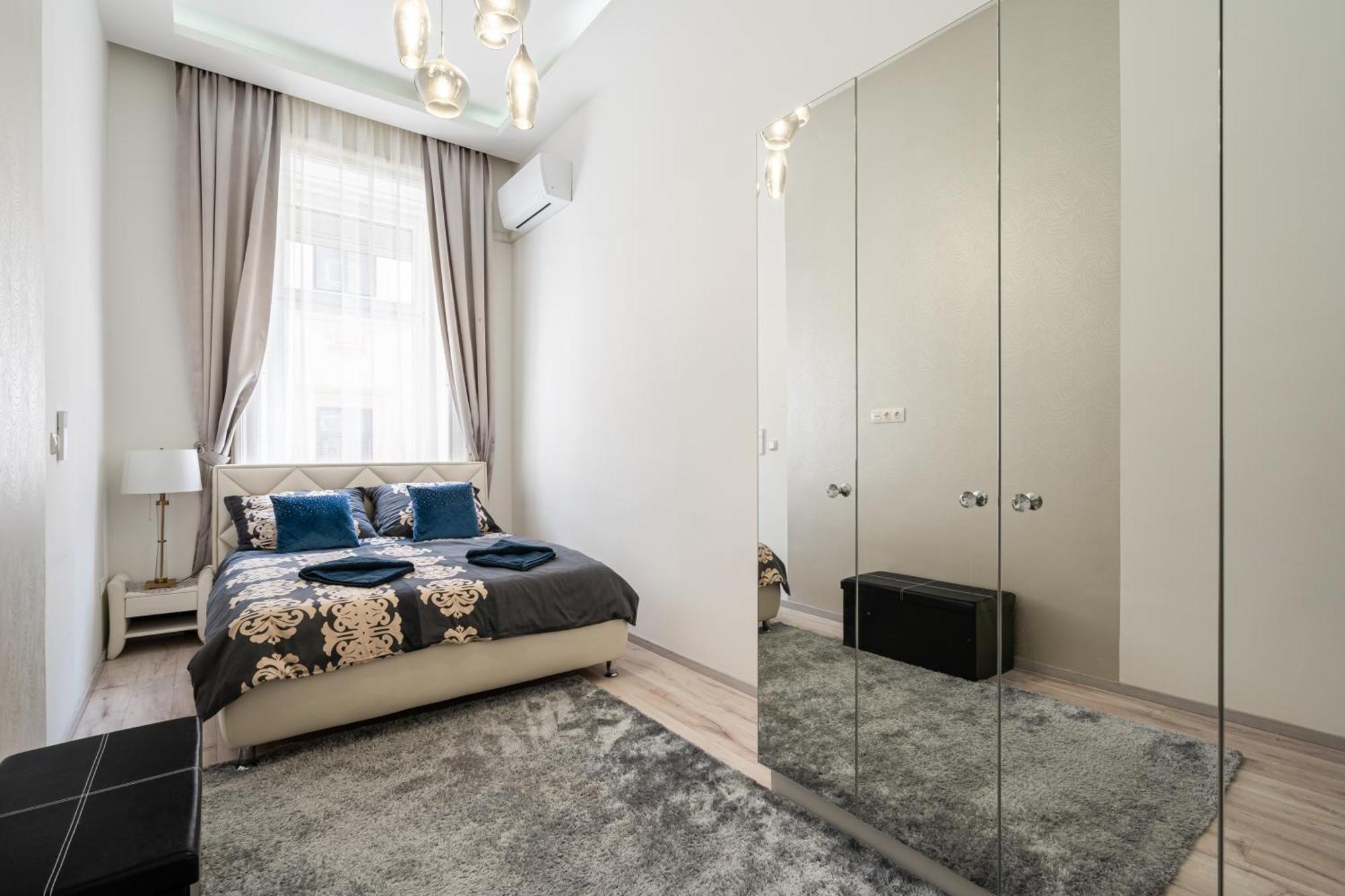 Kiraly 35 Luxury Apartment With Free Parking บูดาเปสต์ ภายนอก รูปภาพ